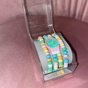 NEW SWATCH LP135A lady Caramellissima candy bracelet watch original package